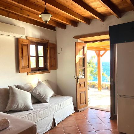 Litois Houses Patmos Sapsila 外观 照片
