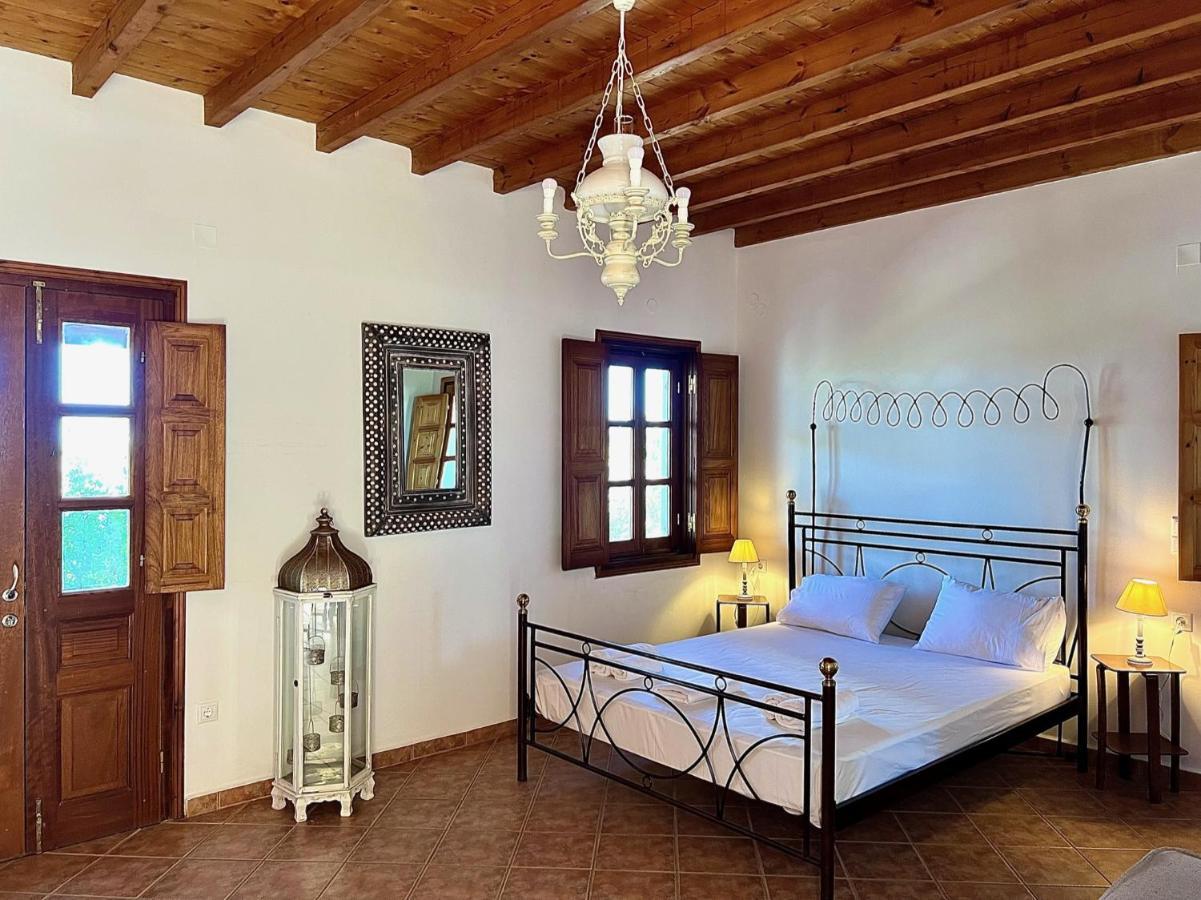 Litois Houses Patmos Sapsila 外观 照片