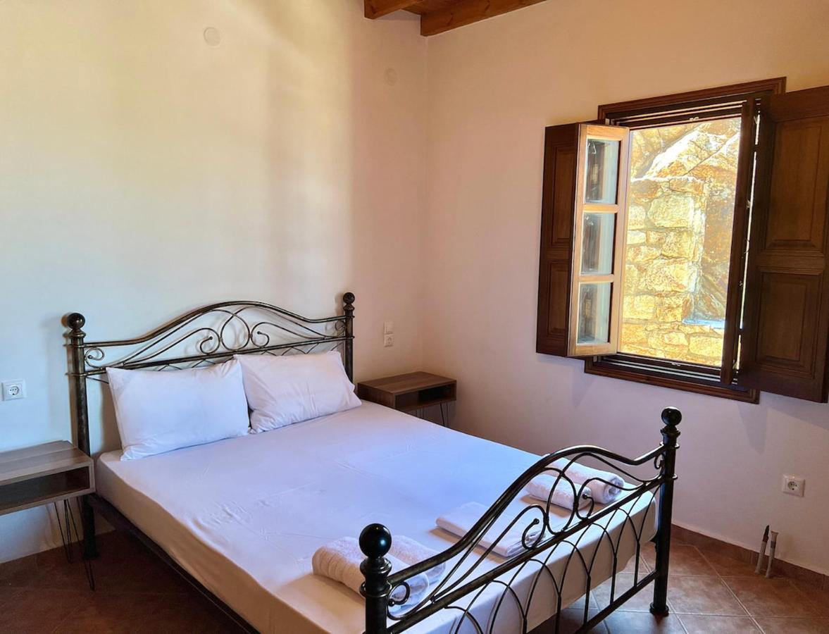Litois Houses Patmos Sapsila 外观 照片