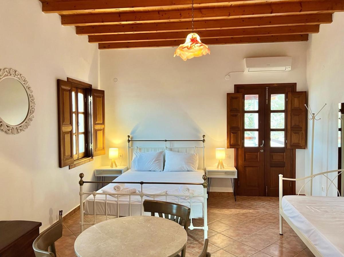Litois Houses Patmos Sapsila 外观 照片